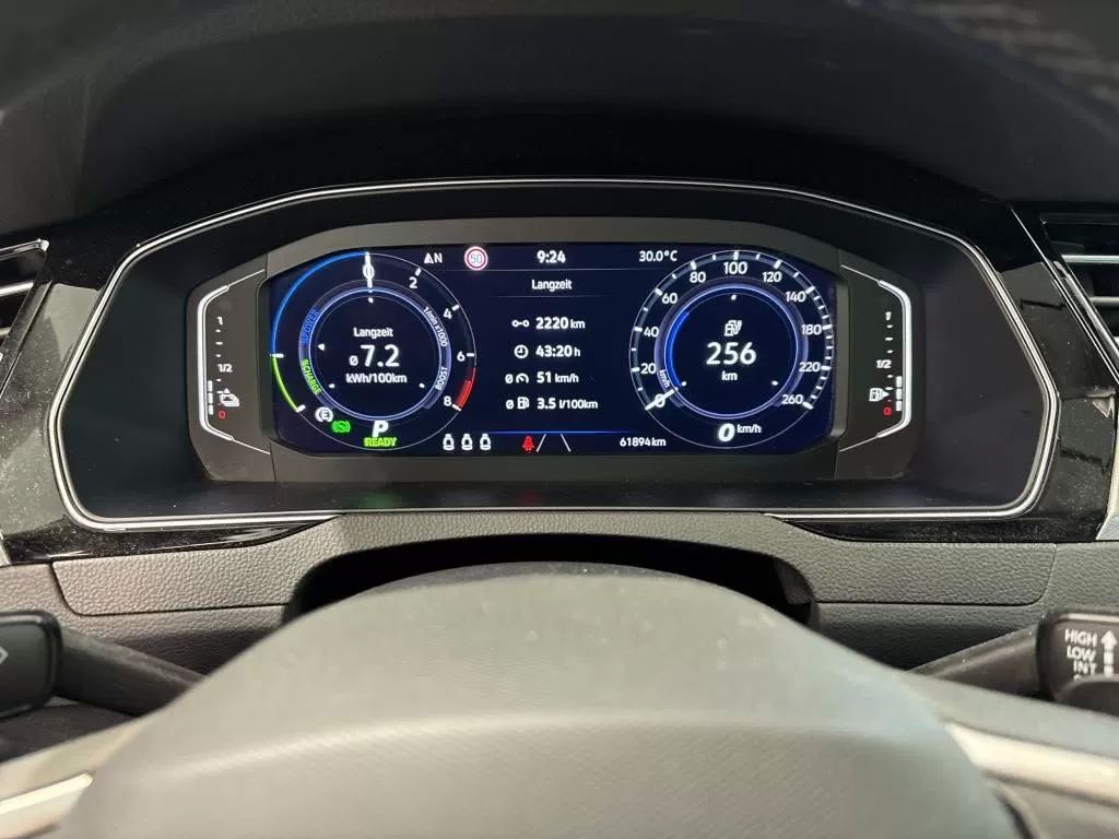 volkswagen-passat-variant-2022-hibrido-1395cc