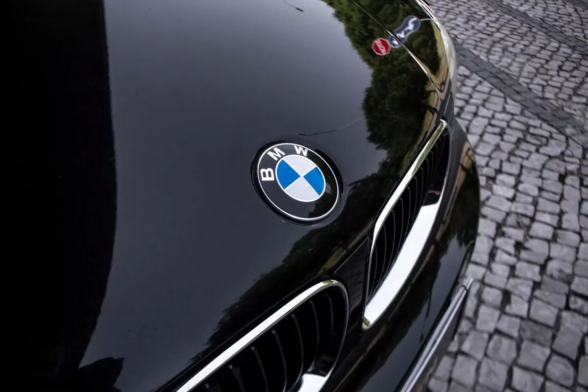 bmw-serie-1-2011-diesel-1995cc