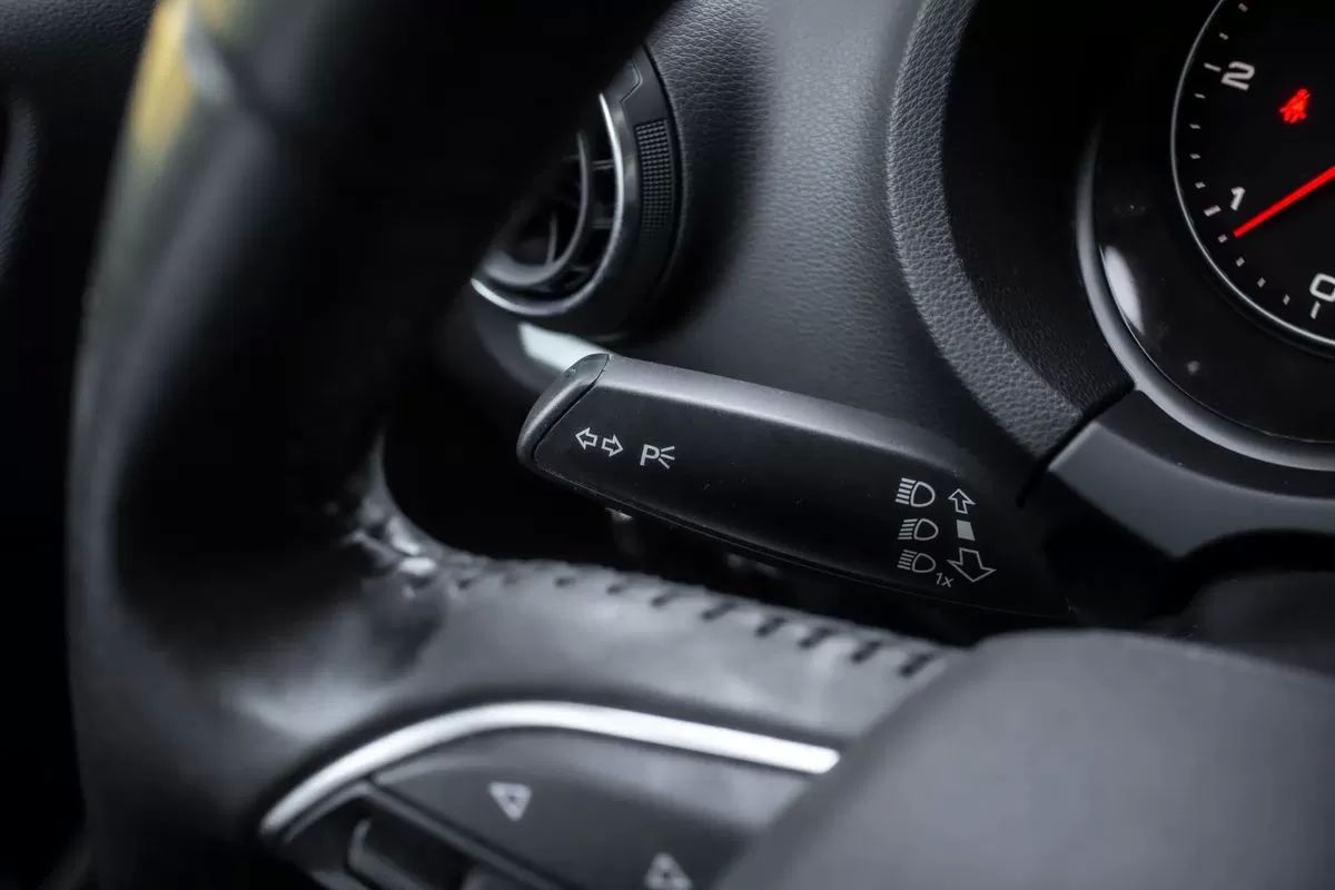 audi-a3-2013-diesel-1598cc
