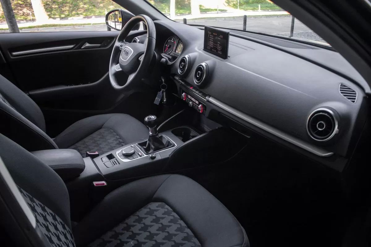 audi-a3-2013-diesel-1598cc