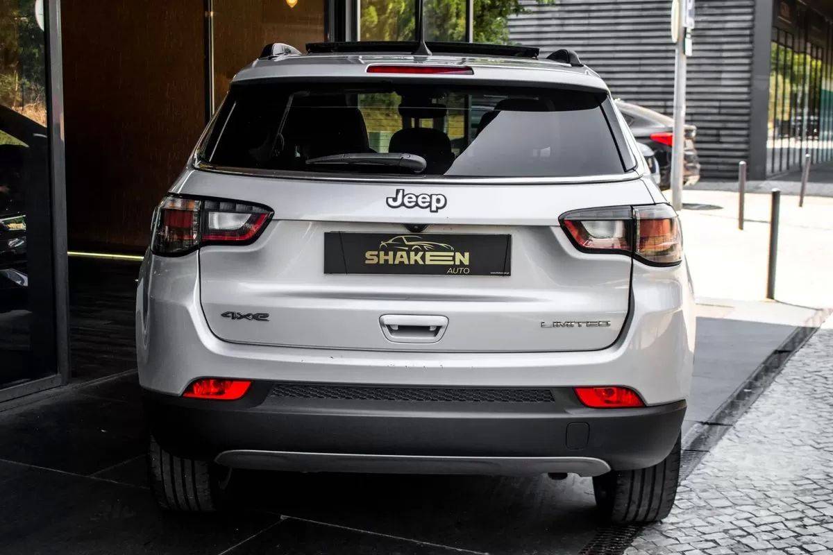 jeep-compass-2023-hibrido-1332cc