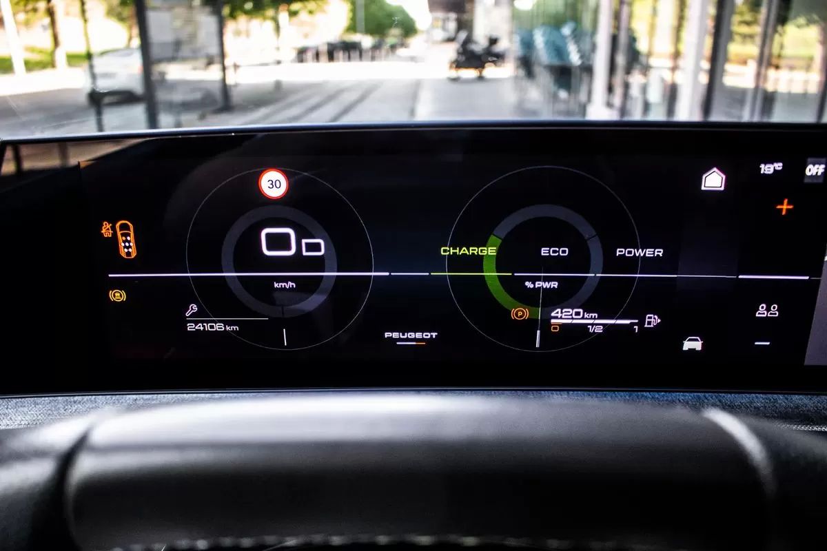 peugeot-5008-2025-gasolina-1199cc