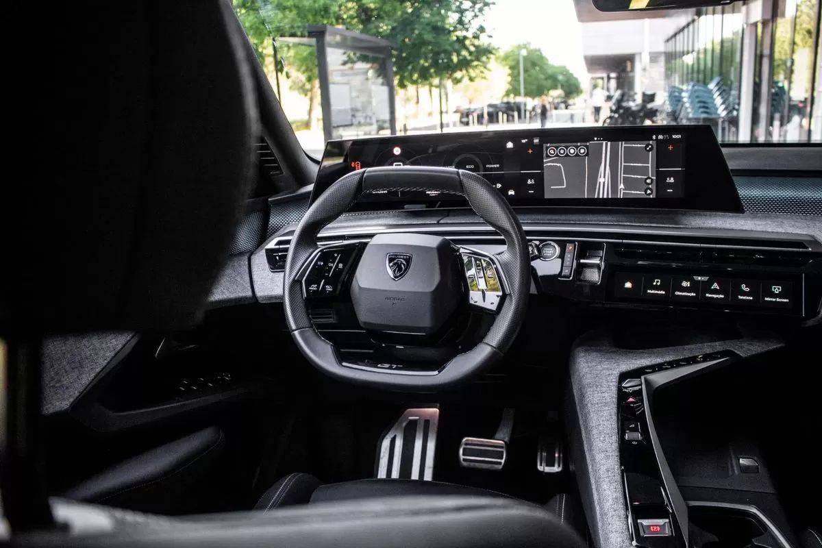 peugeot-5008-2025-gasolina-1199cc