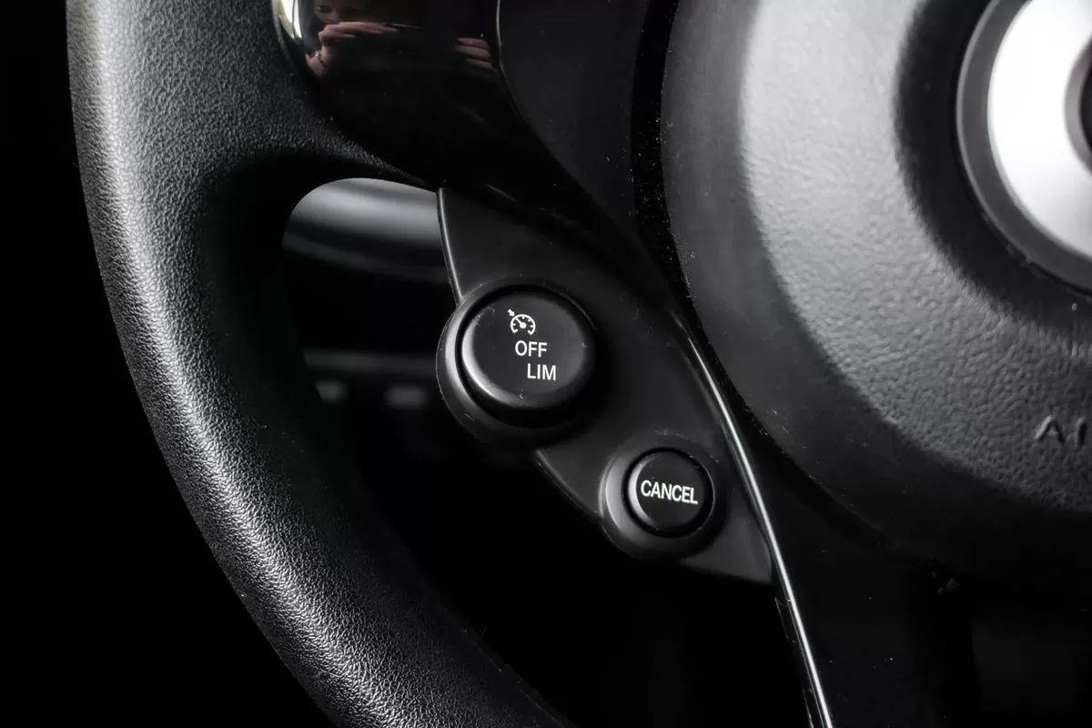 smart-fortwo-2019-eletrico-200cc