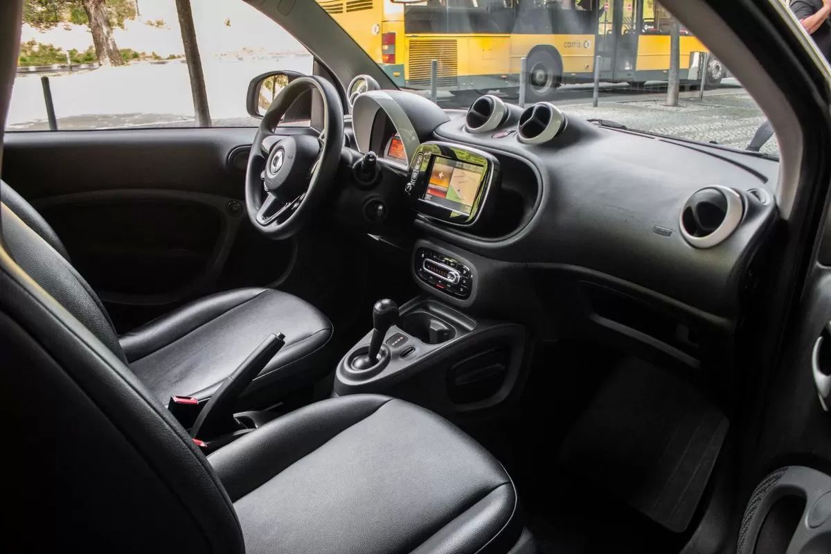 smart-fortwo-2019-eletrico-200cc