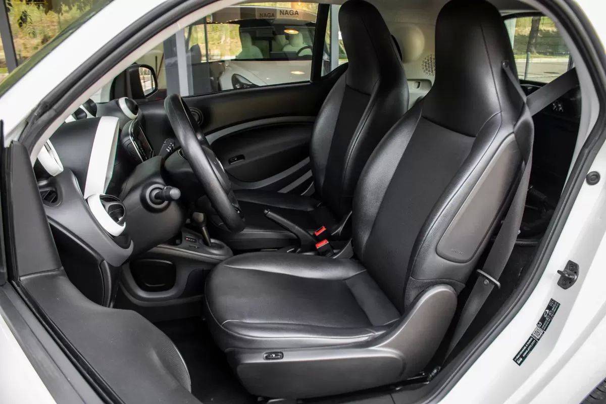 smart-fortwo-2019-eletrico-200cc