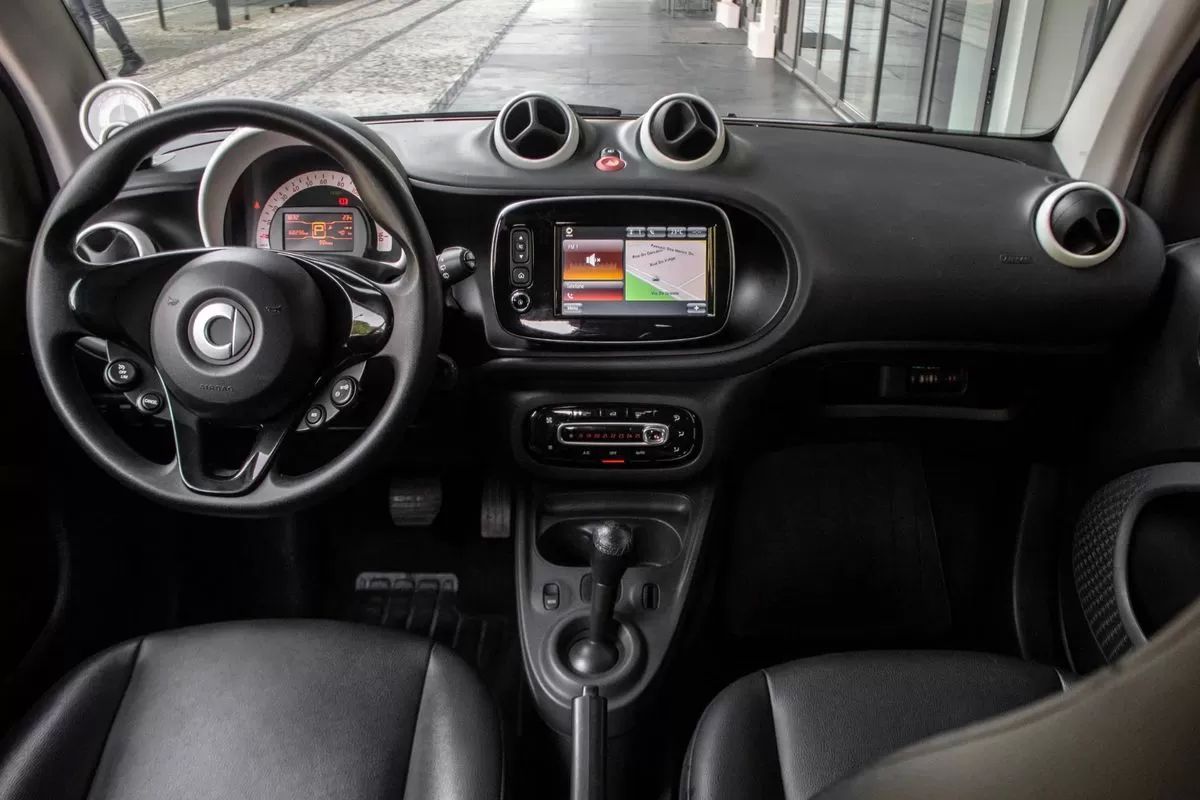smart-fortwo-2019-eletrico-200cc