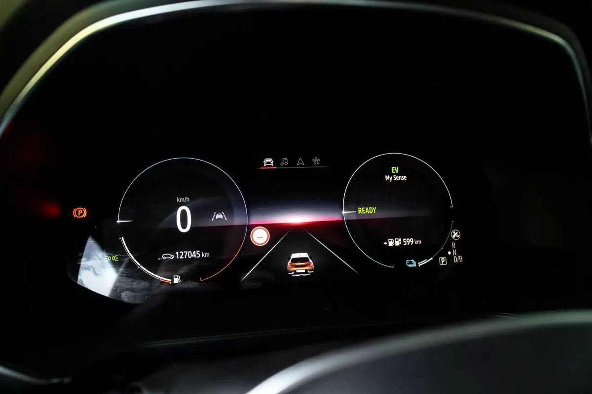 renault-captur-2021-hibrido-1598cc