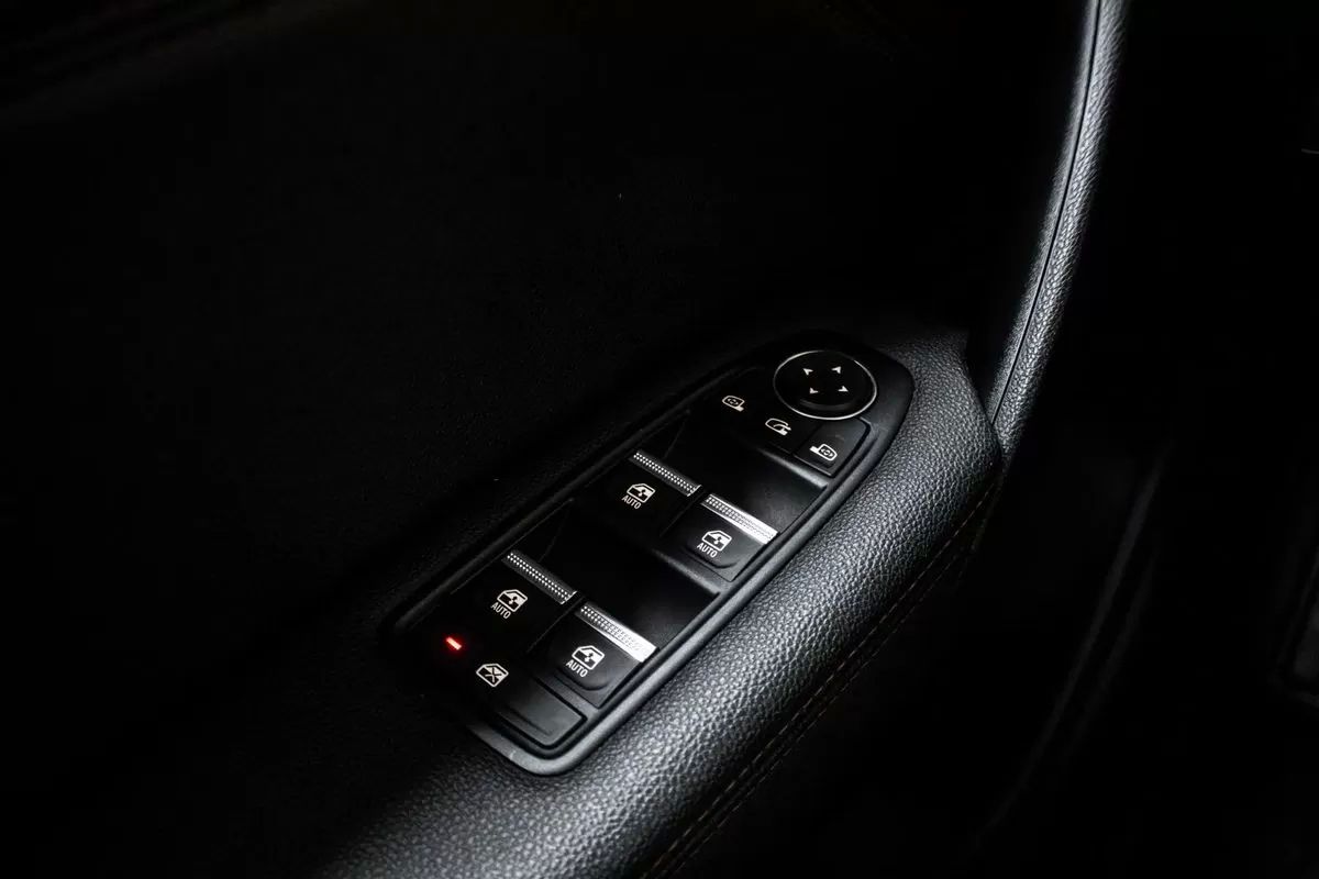 renault-captur-2021-hibrido-1598cc