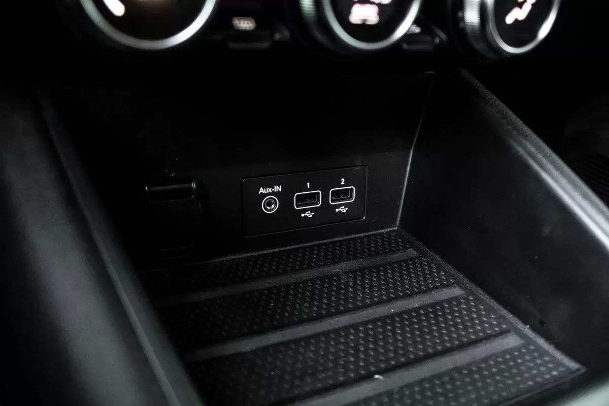 renault-captur-2021-hibrido-1598cc