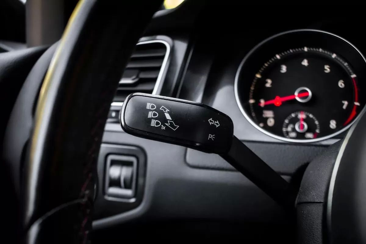 volkswagen-golf-2015-gasolina-1984cc