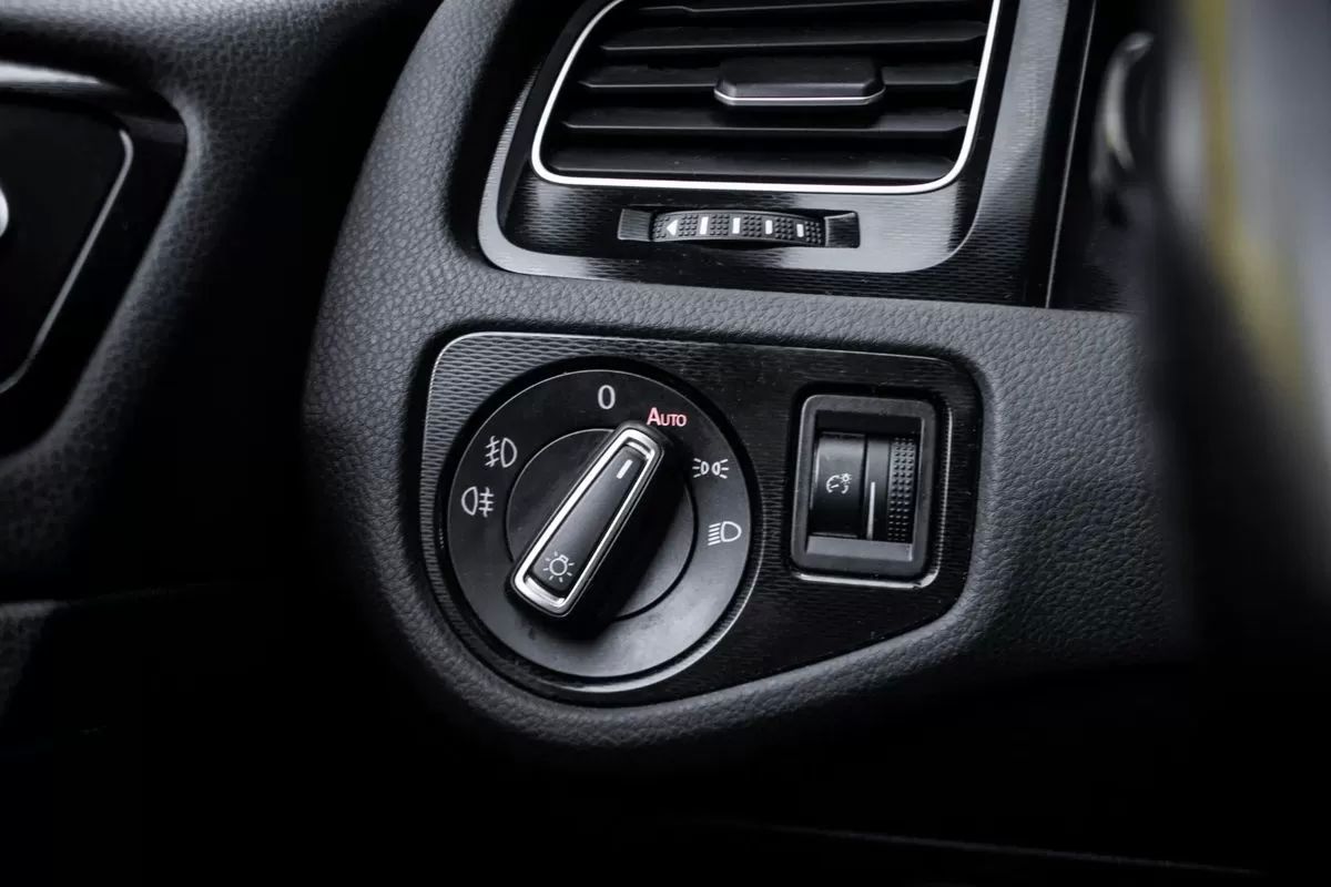 volkswagen-golf-2015-gasolina-1984cc