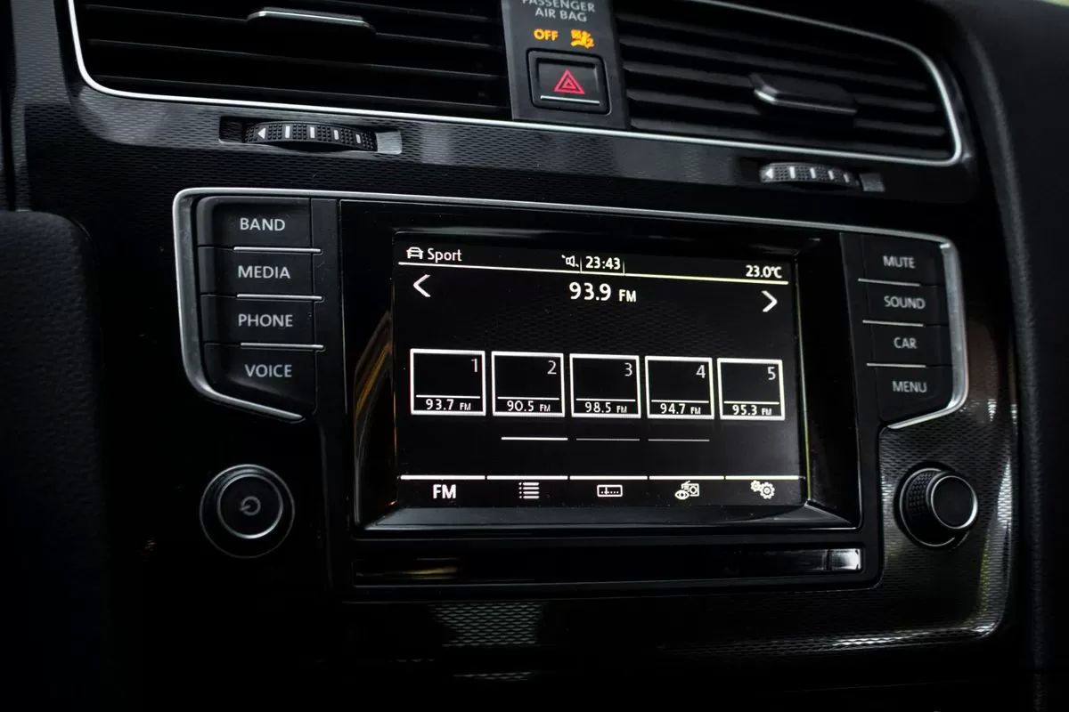 volkswagen-golf-2015-gasolina-1984cc