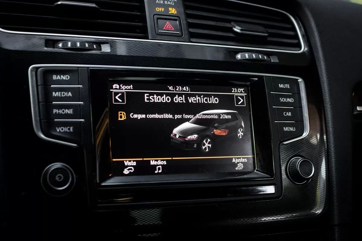 volkswagen-golf-2015-gasolina-1984cc