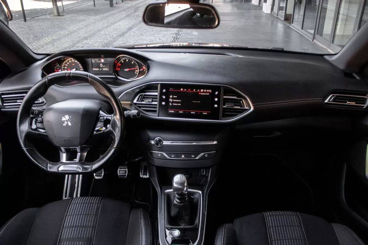 peugeot-308-2019-diesel-1499cc