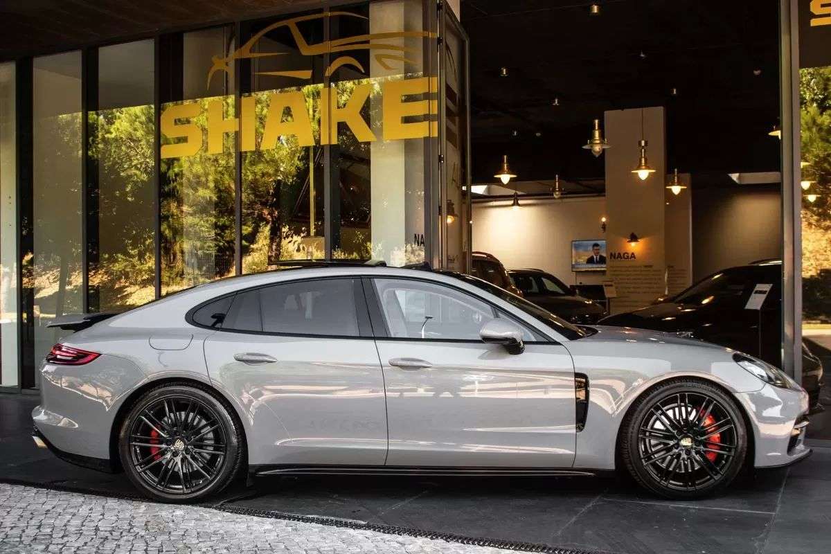 porsche-panamera-2020-hibrido-2894cc