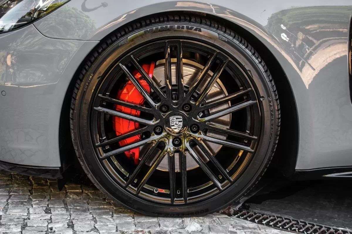 porsche-panamera-2020-hibrido-2894cc