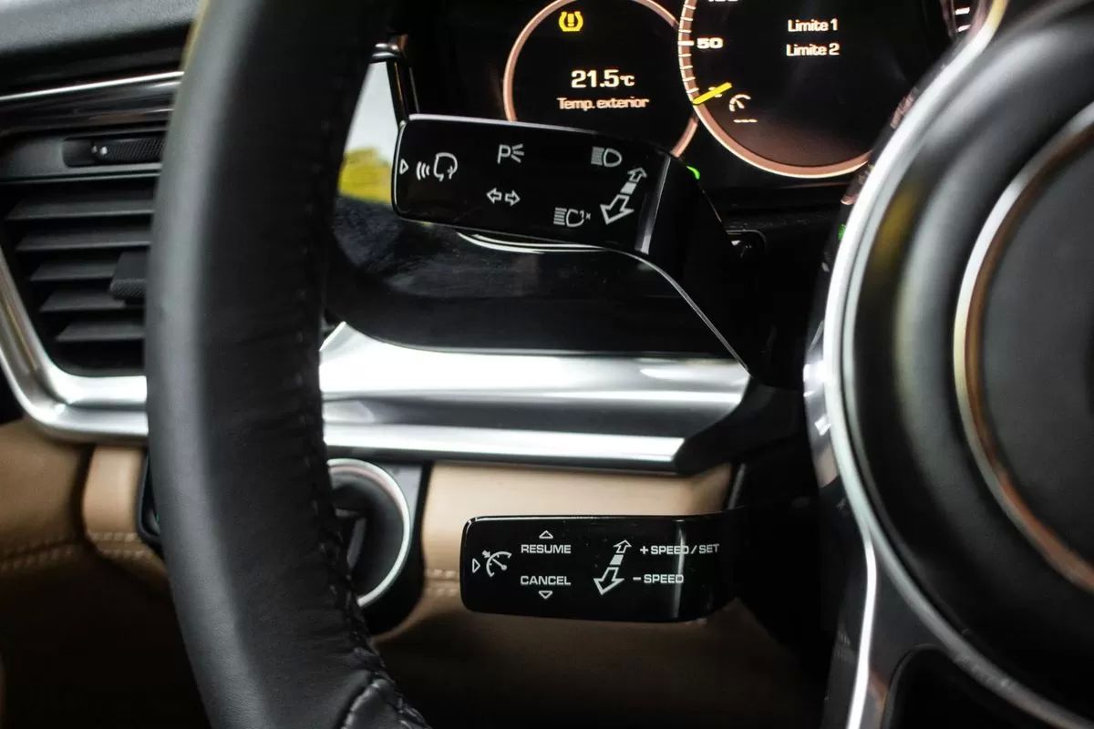 porsche-panamera-2020-hibrido-2894cc