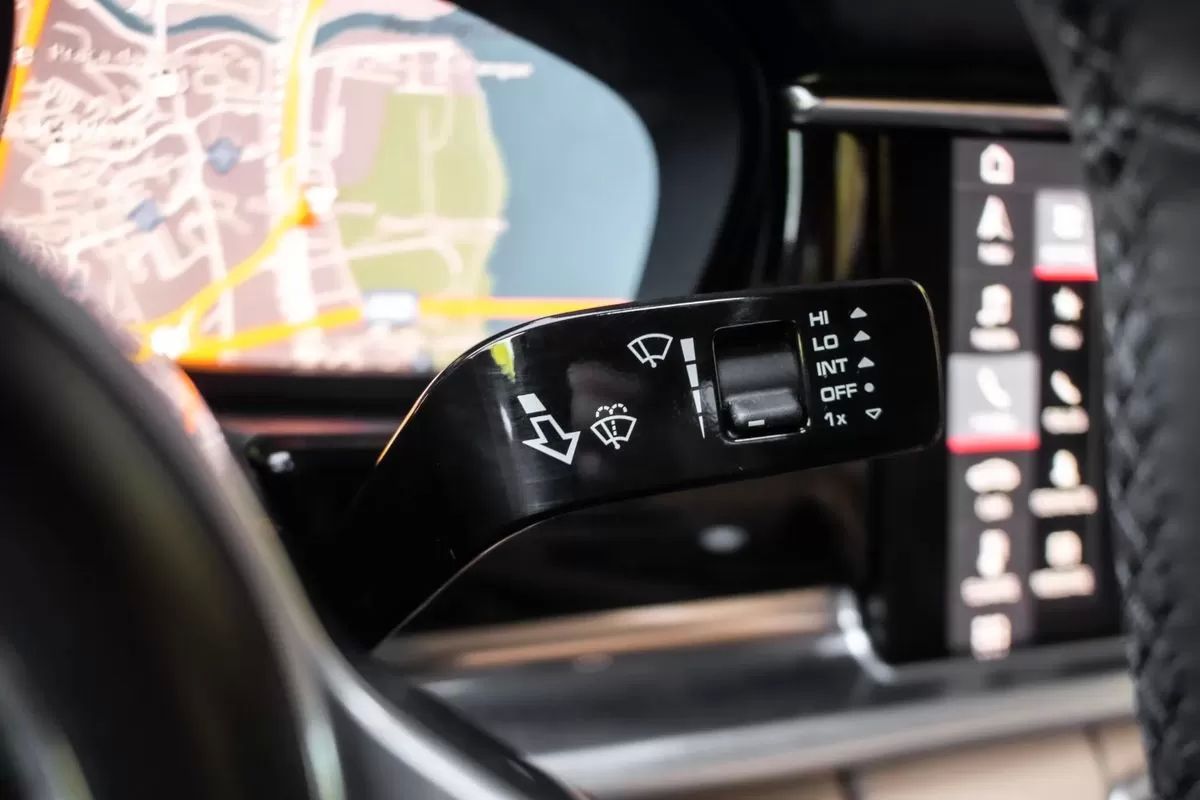 porsche-panamera-2020-hibrido-2894cc