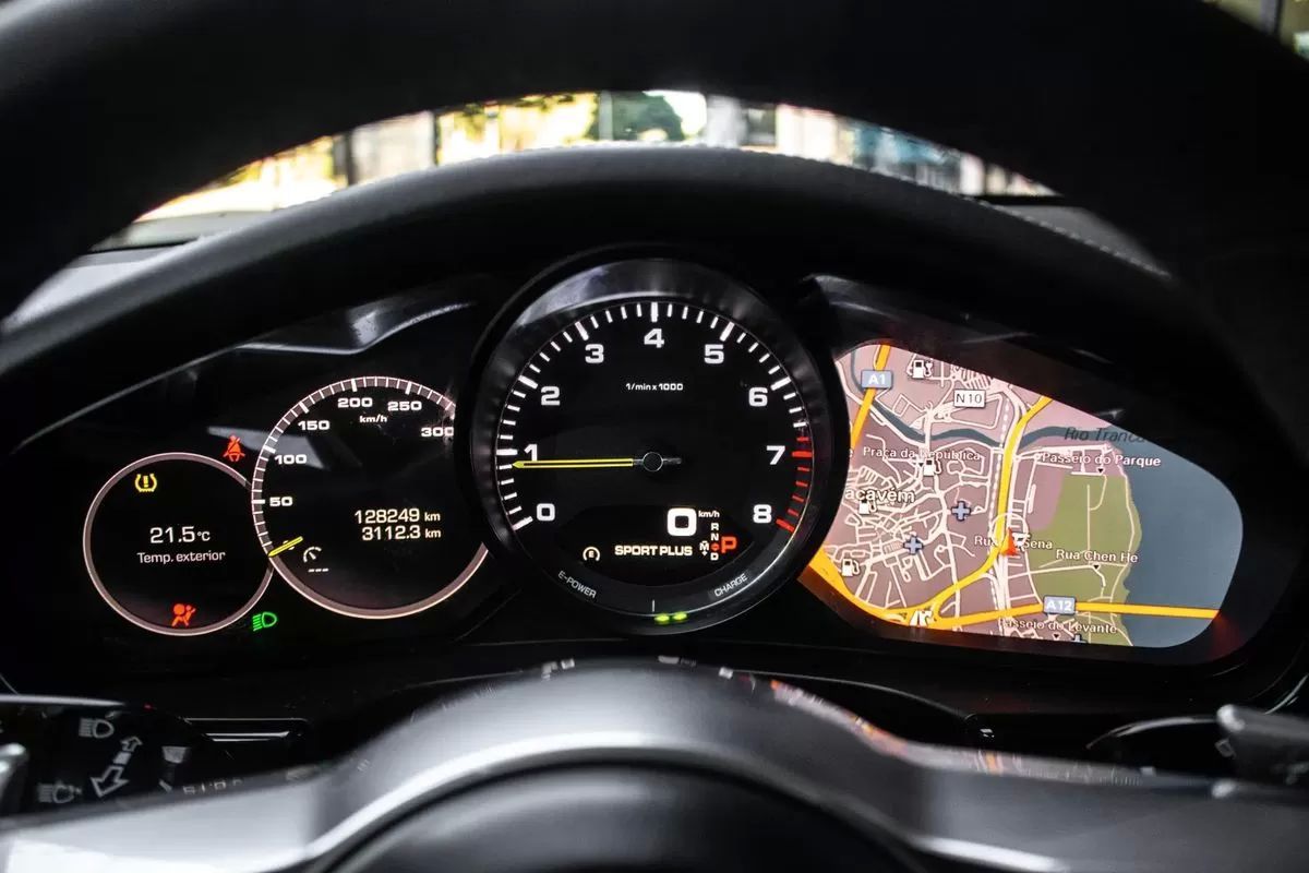 porsche-panamera-2020-hibrido-2894cc