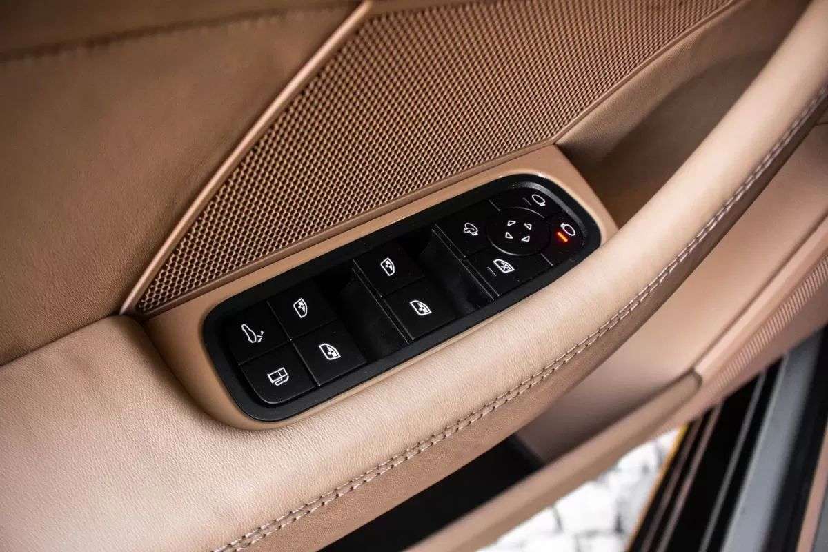 porsche-panamera-2020-hibrido-2894cc