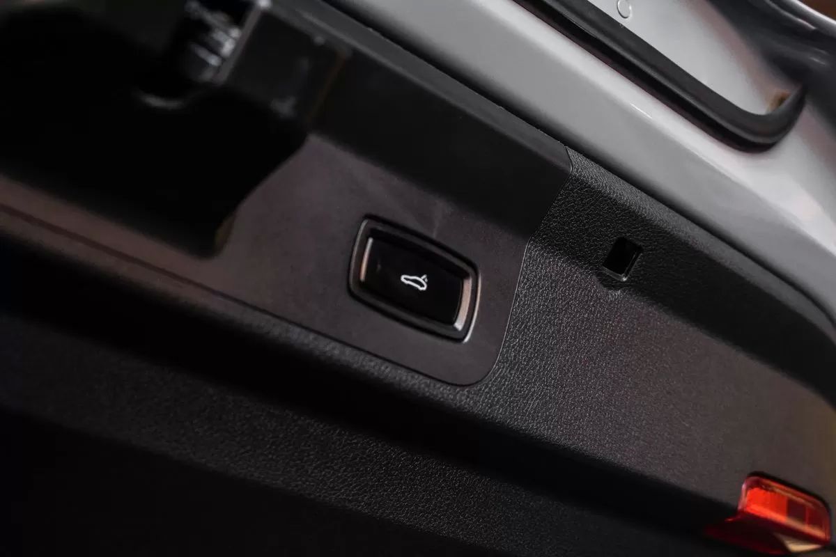porsche-panamera-2020-hibrido-2894cc