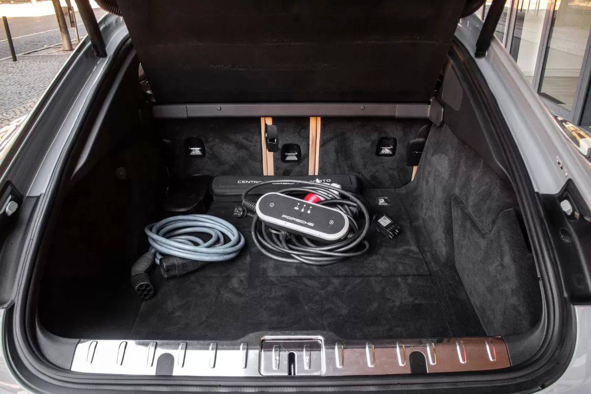 porsche-panamera-2020-hibrido-2894cc