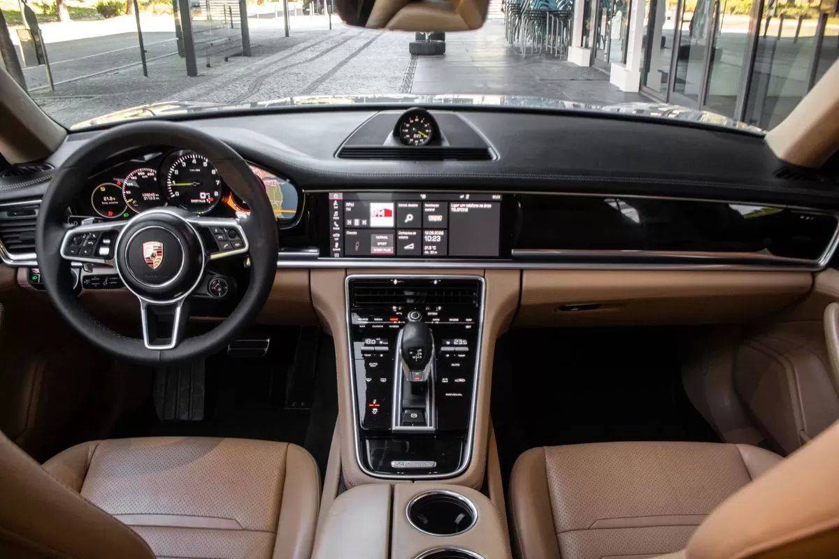 porsche-panamera-2020-hibrido-2894cc