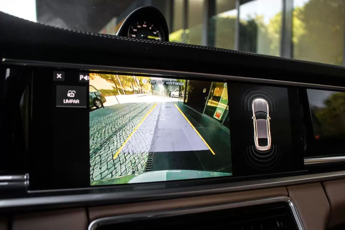 porsche-panamera-2020-hibrido-2894cc