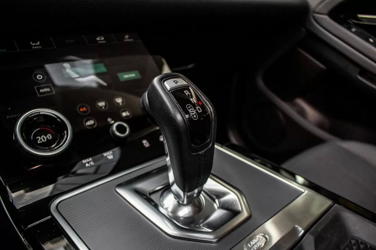 land-rover-range-rover-evoque-2020-diesel-1999cc