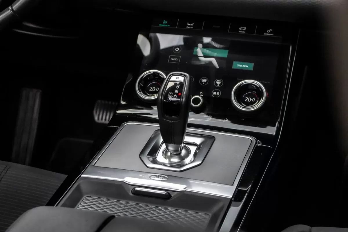 land-rover-range-rover-evoque-2020-diesel-1999cc
