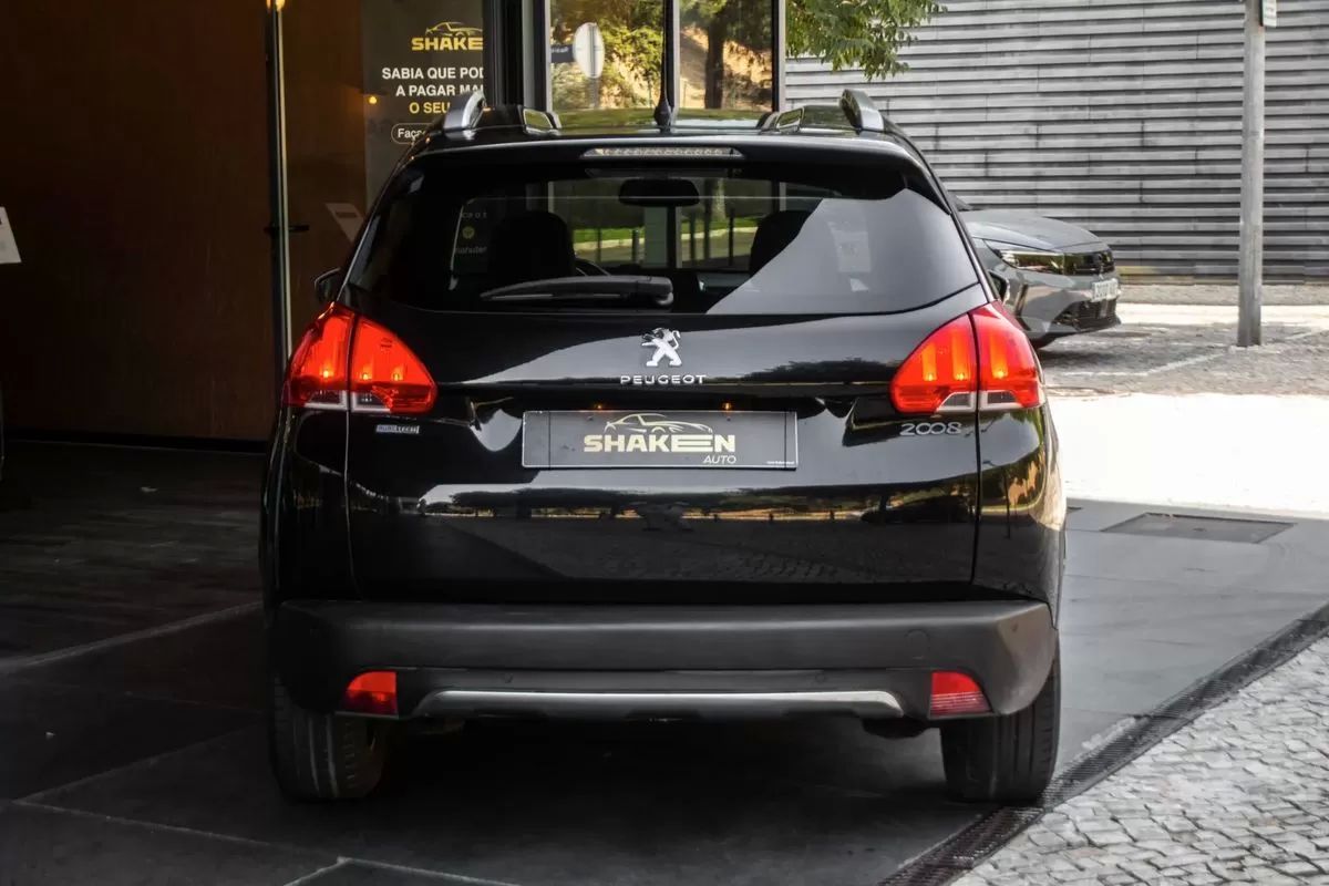 peugeot-2008-2016-gasolina-1199cc