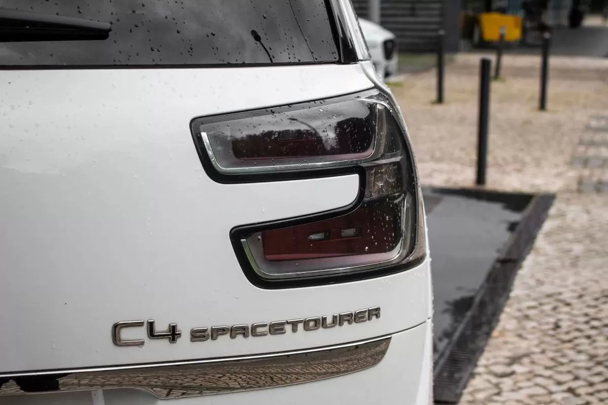 citroen-c4-2019-diesel-1499cc