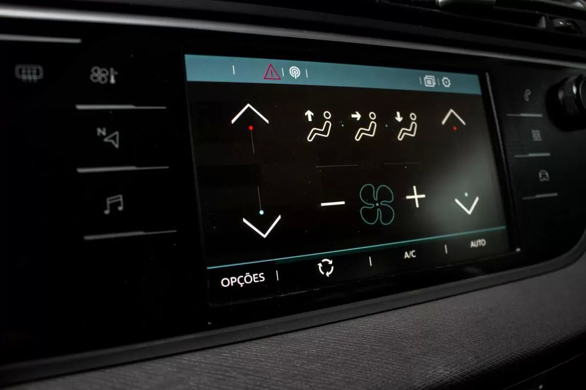 citroen-c4-2019-diesel-1499cc