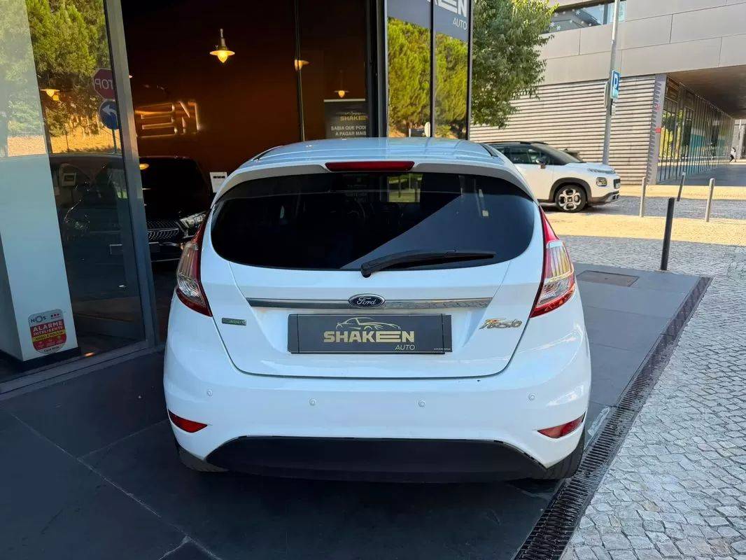 ford-fiesta-2016-gasolina-998cc