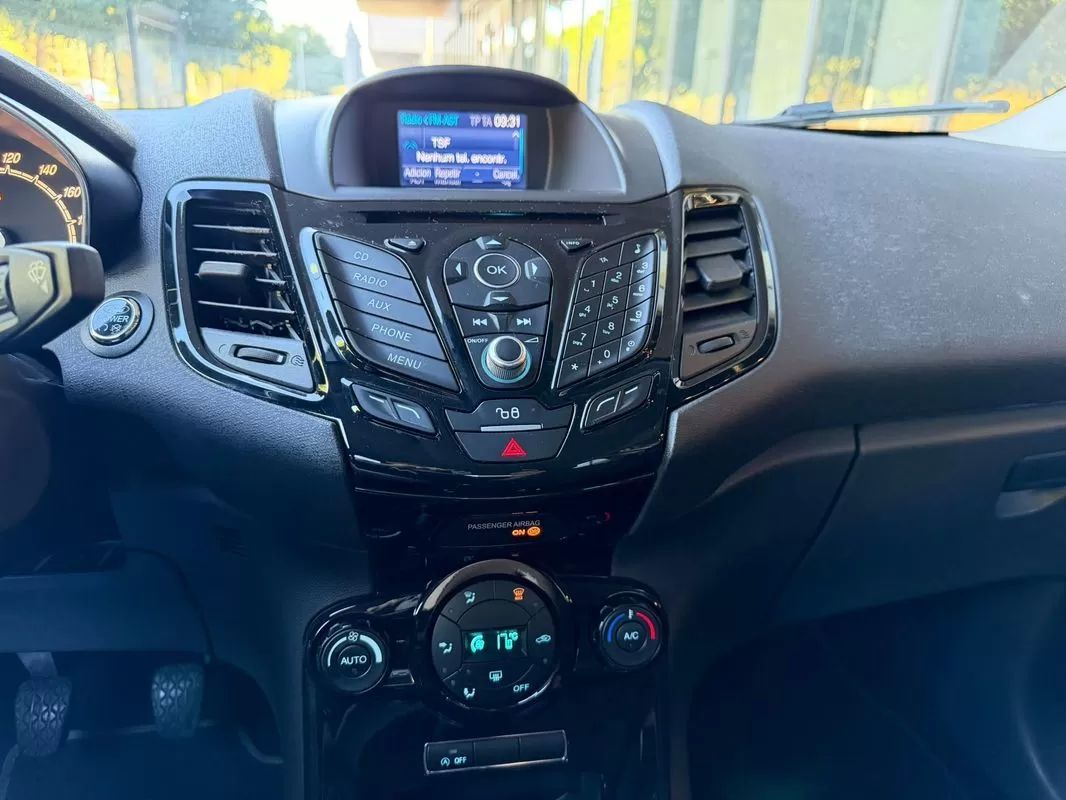 ford-fiesta-2016-gasolina-998cc