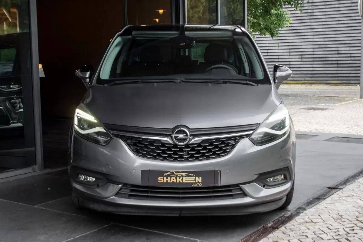 opel-zafira-2018-diesel-1598cc