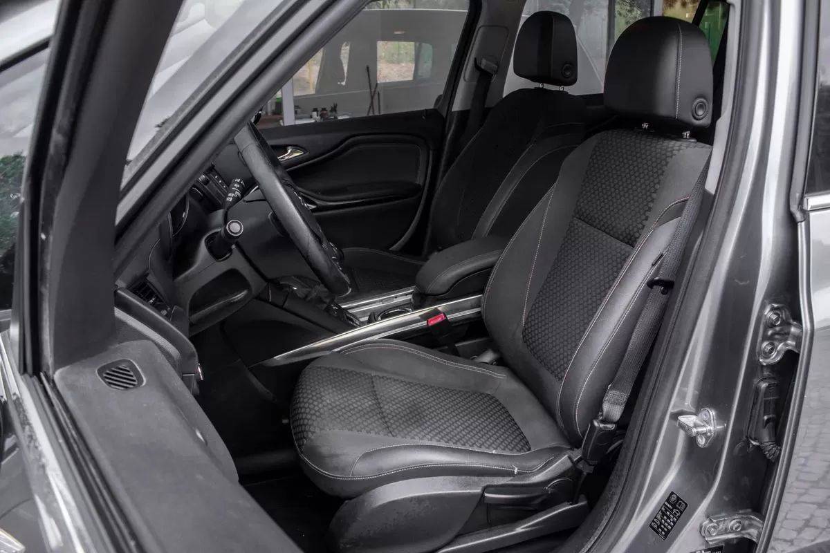 opel-zafira-2018-diesel-1598cc