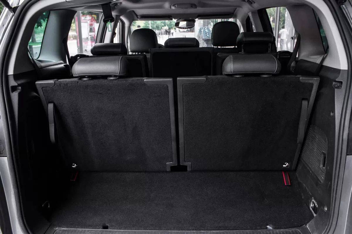 opel-zafira-2018-diesel-1598cc