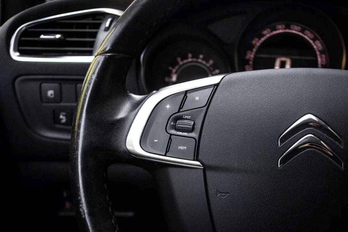 citroen-c4-2017-gasolina-1199cc