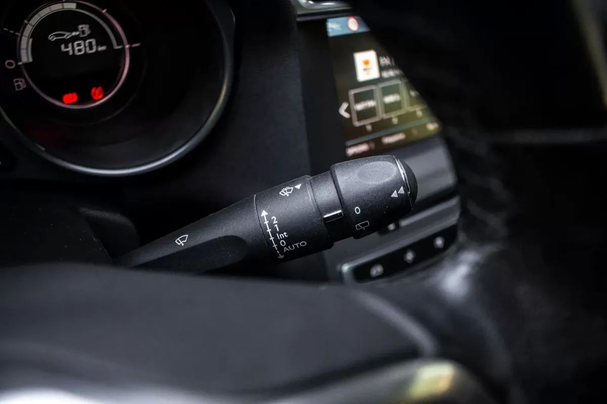 citroen-c4-2017-gasolina-1199cc