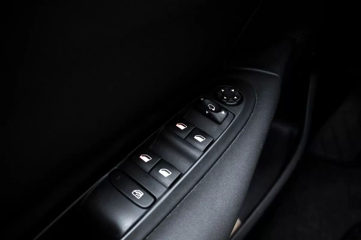 citroen-c4-2017-gasolina-1199cc