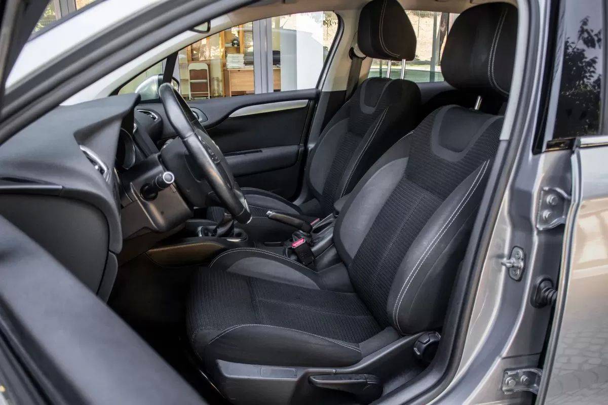citroen-c4-2017-gasolina-1199cc