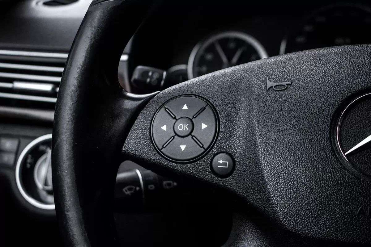 mercedes-benz-classe-e-2010-diesel-2143cc