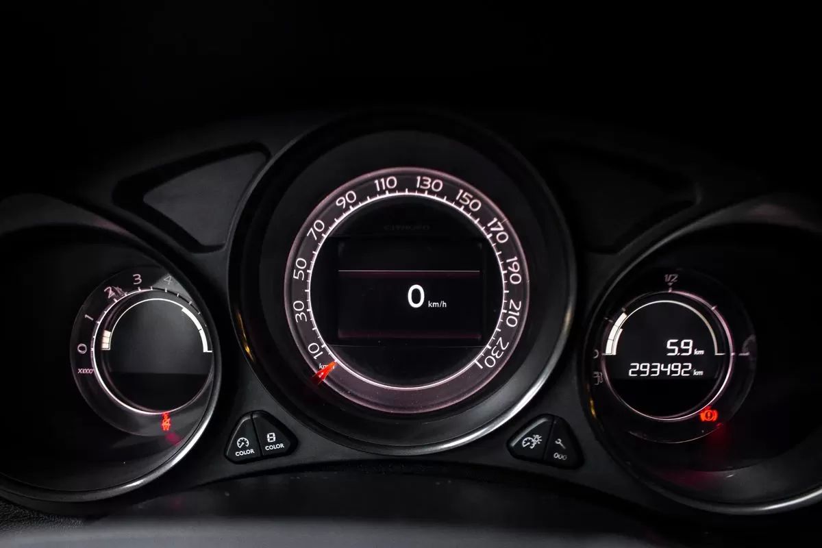 citroen-c4-2011-diesel-1560cc