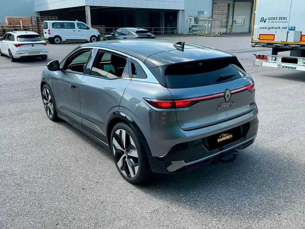 renault-megane-e-tech-2024-eletrico-0cc