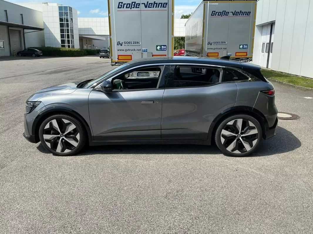renault-megane-e-tech-2024-eletrico-0cc