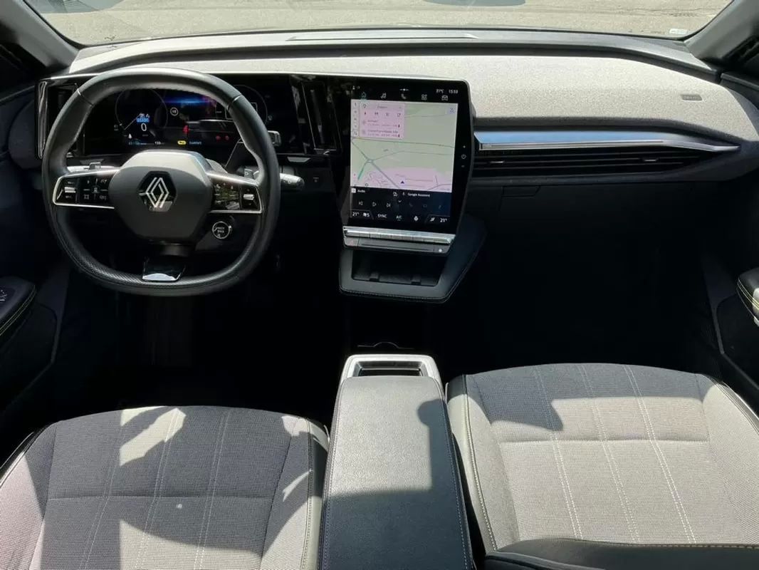 renault-megane-e-tech-2024-eletrico-0cc