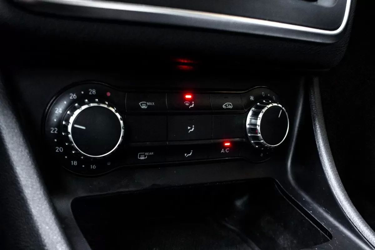 mercedes-benz-cla-2014-diesel-1796cc