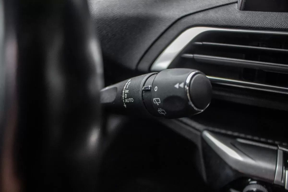 peugeot-3008-2018-diesel-1560cc